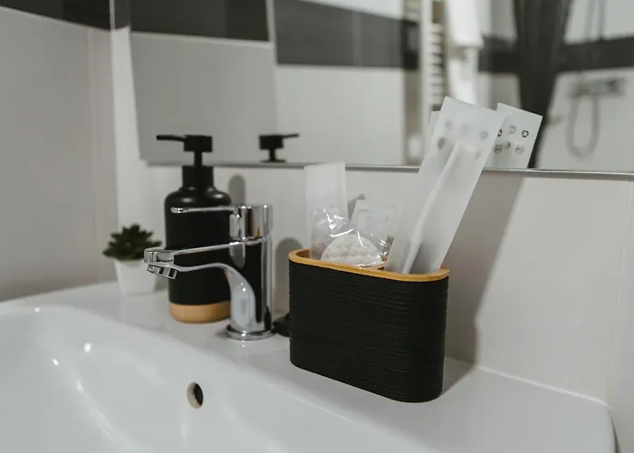 Imprenta Musical Hotel 2*